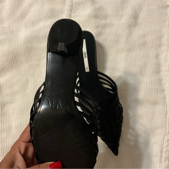 Zara Black Point Slide Heels Size  41 NWOT - Picture 6 of 6